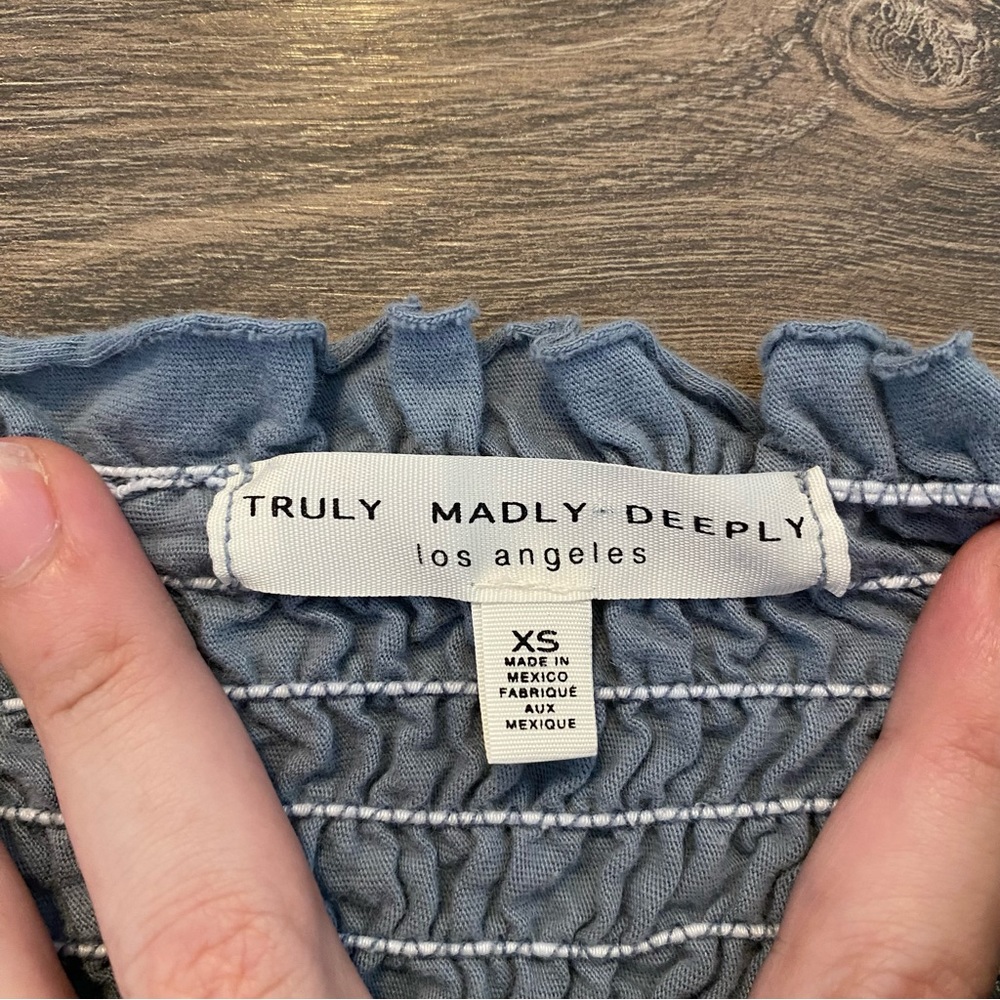 UO Truly Madly Deeply Blue Shirred Off The Shoulder Crop Top - Picture 4 of 5